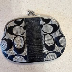 Coach RARE Signature Framed coin purse kisslock